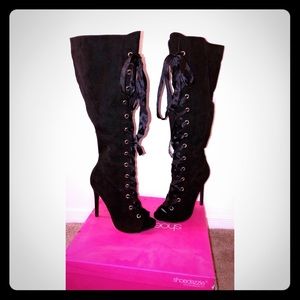 Black Heeled Aurore Boots size 7